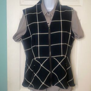 Le Chateau Shaped Vest 